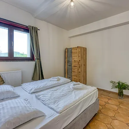 Vila Lisjak - Apartments Podčetrtek Zimmer foto